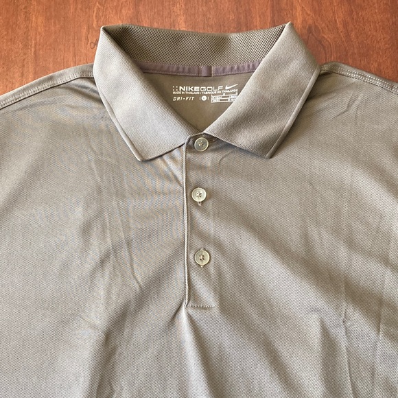 Nike Other - Men’s Nike Golf Dri Fit polo Sz L